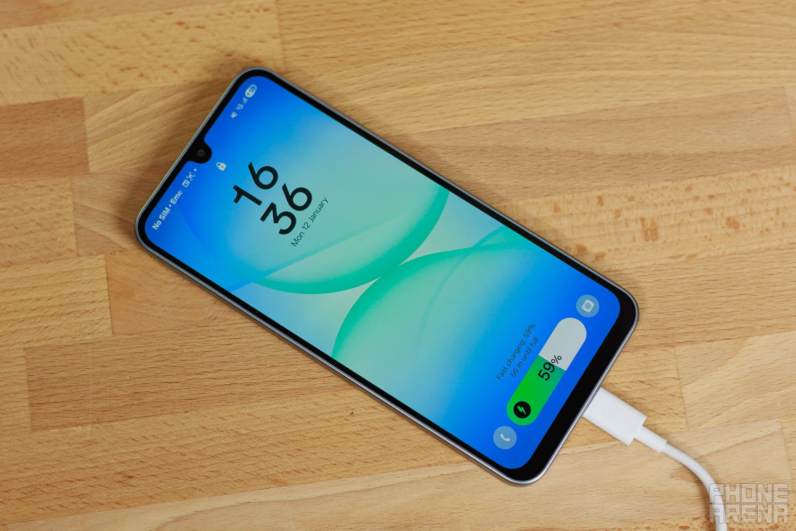 iPhone 18e и второе поколение OLED iPad mini сохранят экраны с частотой 60 Гц картинка Apple обновила MacBook Pro 14 и iMac чипами M6 | DGL.RU