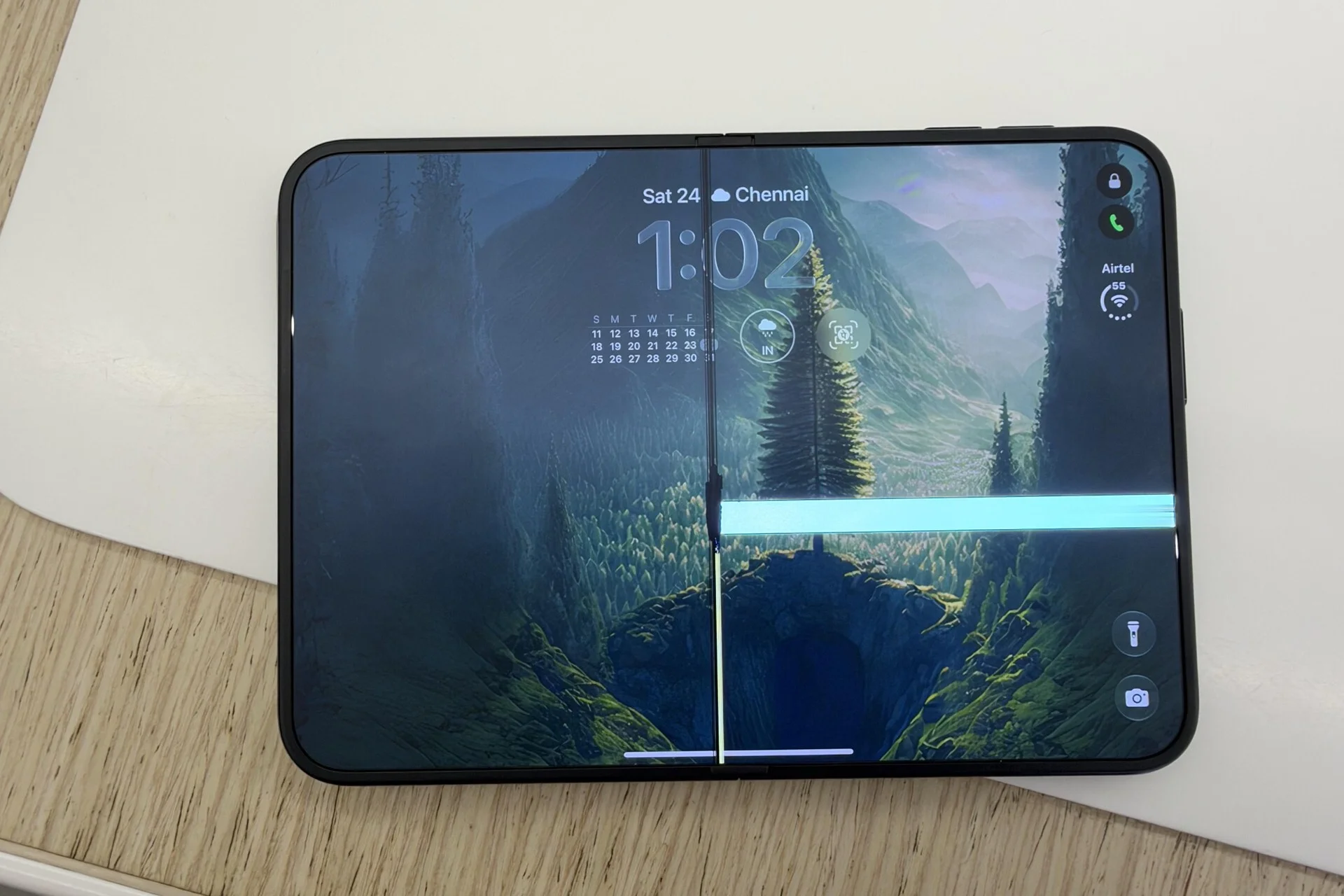 Apple нарушает молчание по поводу проблемы с трещинами на экране iPhone Duo картинка Apple нарушает молчание по поводу проблемы с трещинами на экране iPhone Duo