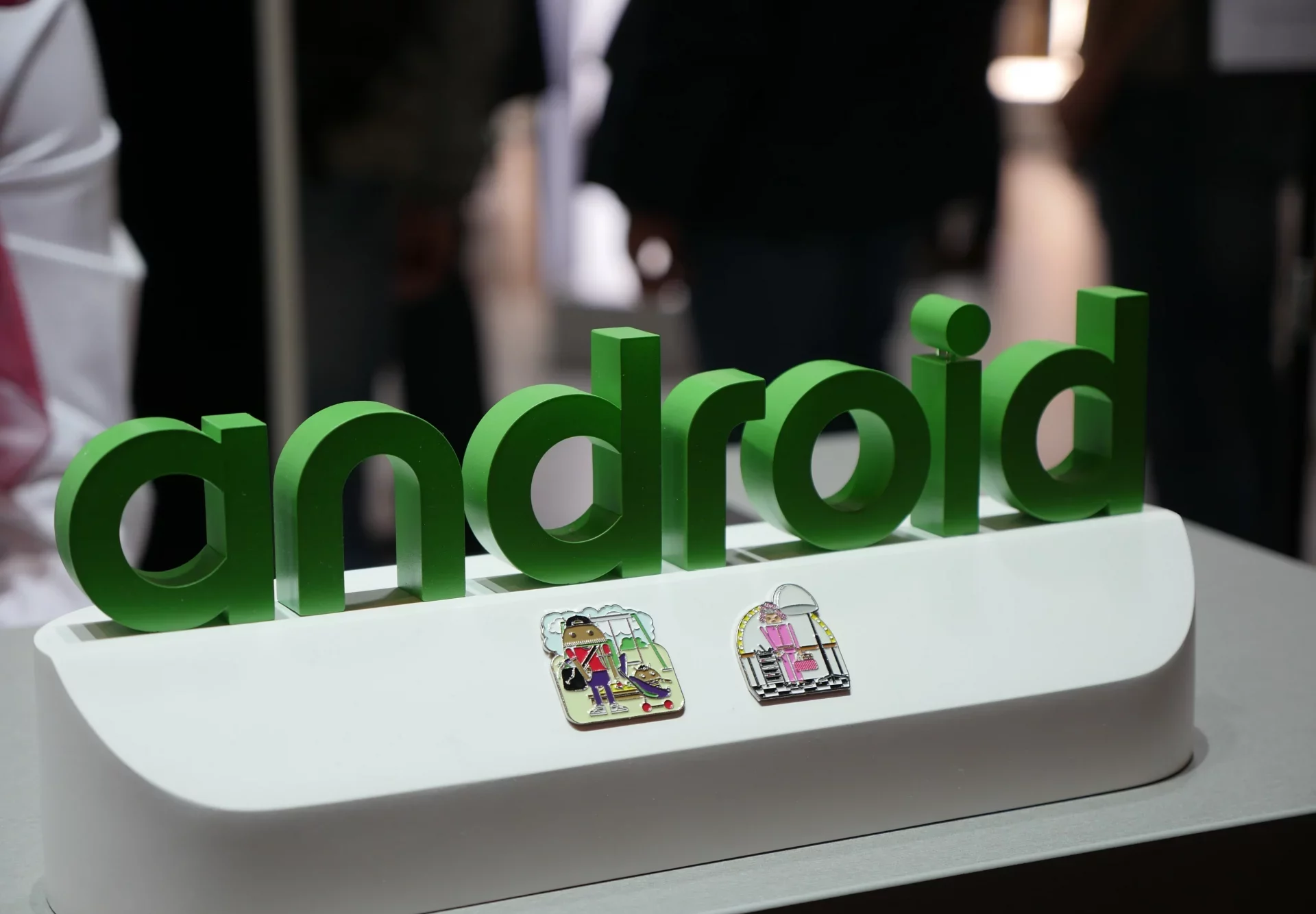 Экосистема Android: статистика внедрения Android 17 и запуск сторонних магазинов в Google Play картинка Экосистема Android: доля Android 17 и магазины | DGL.RU
