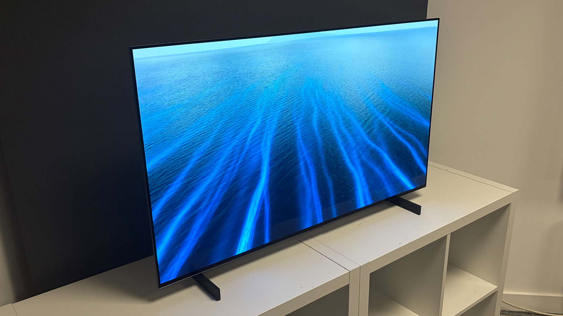 LG C6 42 дюйма: обзор OLED-телевизора | DGL.RU