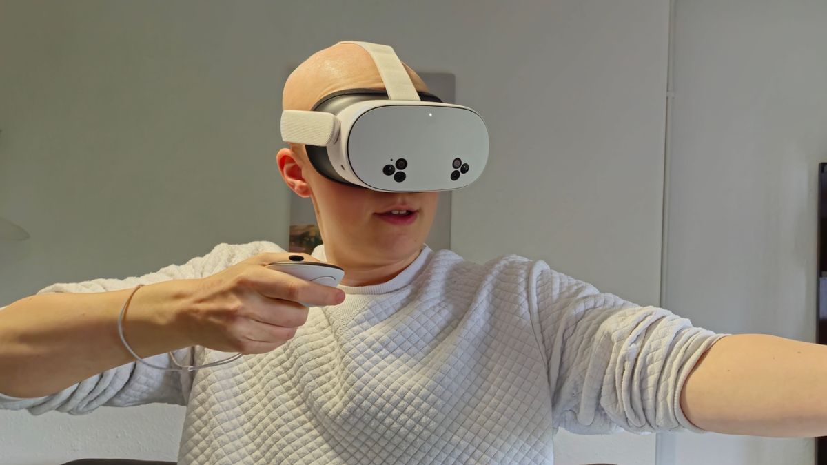 Лучшие VR-гарнитуры 2026 года: актуальные шлемы виртуальной реальности от Apple, Meta и Sony картинка Лучшие VR-гарнитуры 2026 года: гид по выбору | DGL.RU