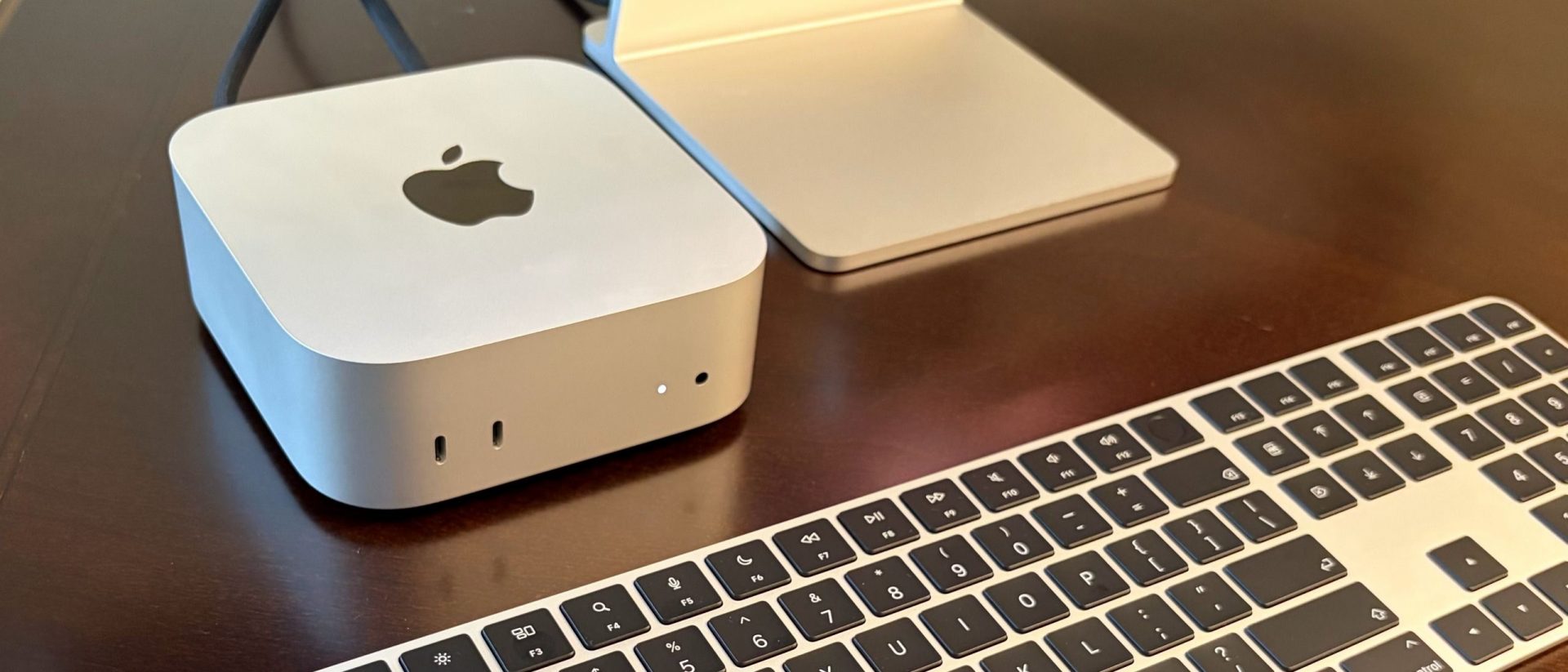 677227Обзор Apple Mac mini (M6): мощный рывок и горькая цена ИИ 677227Обзор Apple Mac mini (M6): мощный рывок и горькая цена ИИ