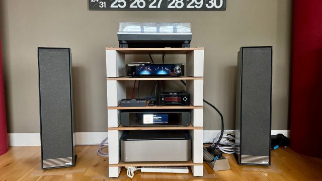 Напольные колонки Ruark Audio Talisman-R | DGL.RU1 Напольные колонки Ruark Audio Talisman-R | DGL.RU