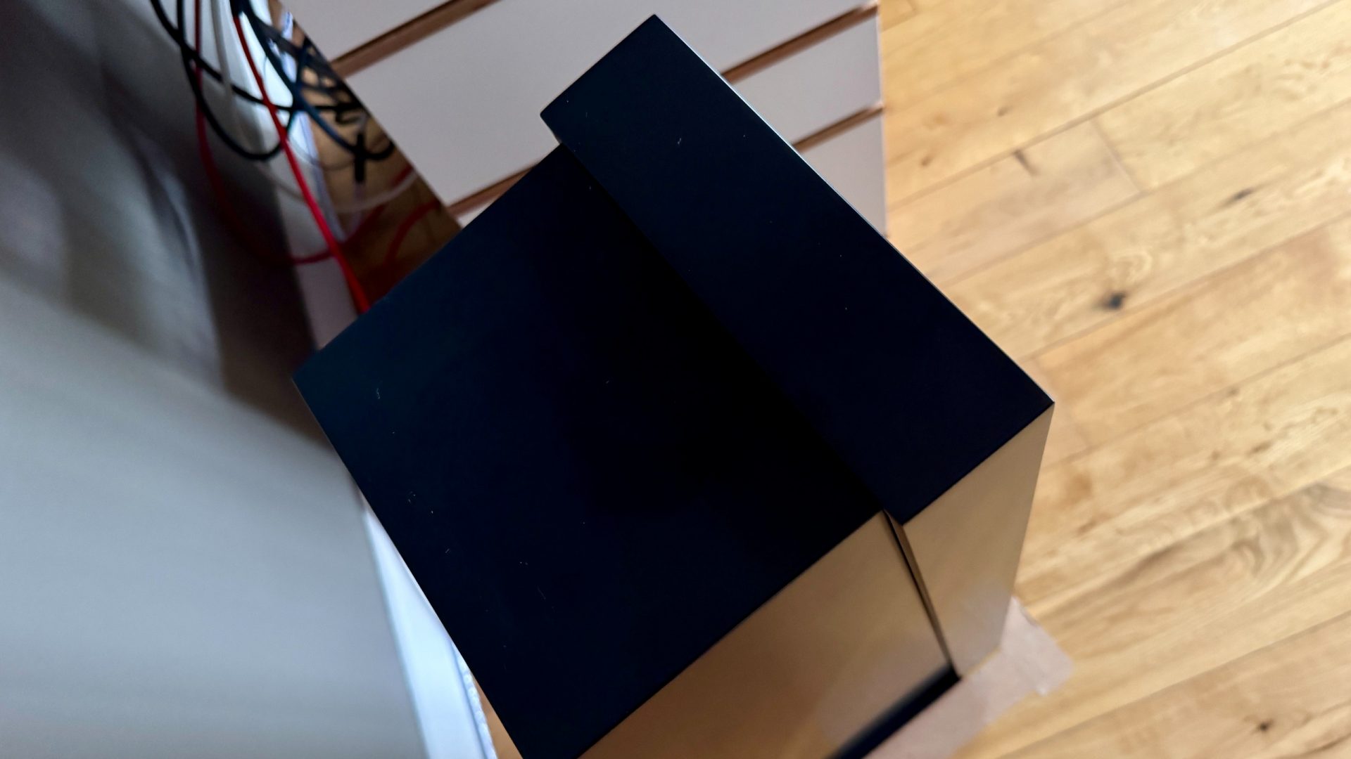 Обзор Ruark Audio Talisman-R - безупречный дизайн и звук для эстетов картинка Обзор Ruark Audio Talisman-R - безупречный дизайн и звук для эстетов фото