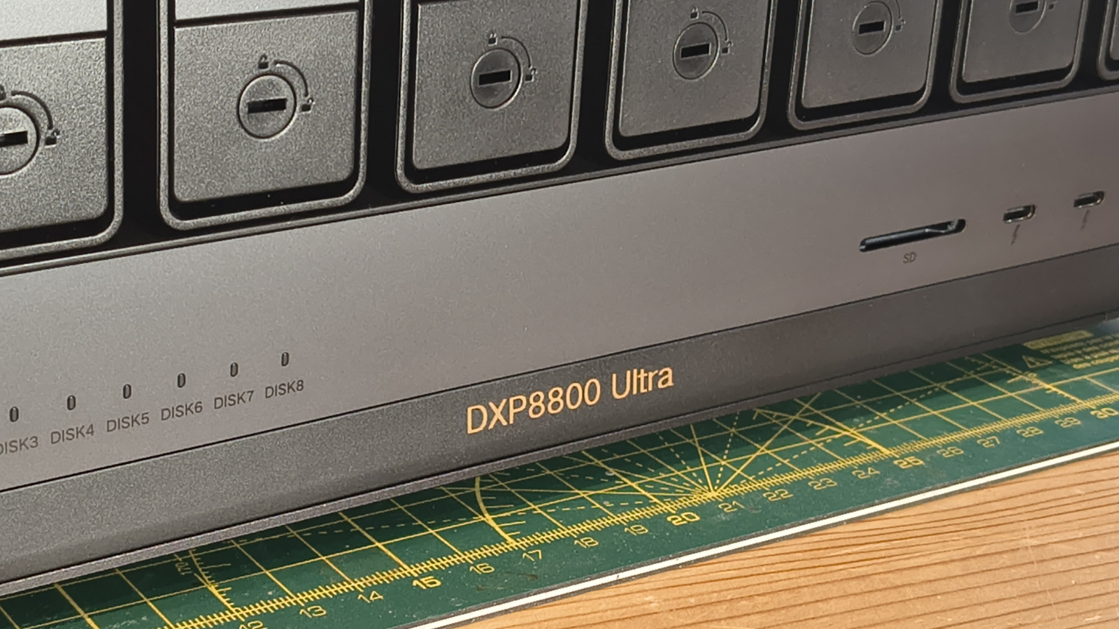 NAS-сервер Ugreen NASync DXP8800 Ultra: обзор | DGL.RU