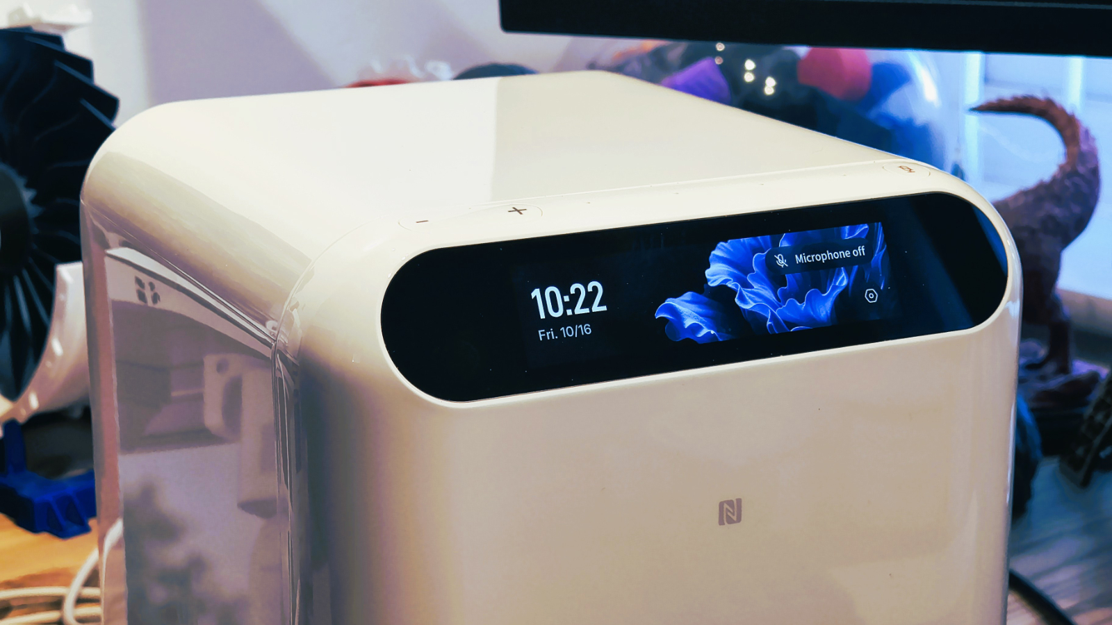 Обзор Ugreen HomeAgent HA100 - локальный ИИ в необычной форме картинка NAS Ugreen HomeAgent HA100 с локальным ИИ | DGL.RU