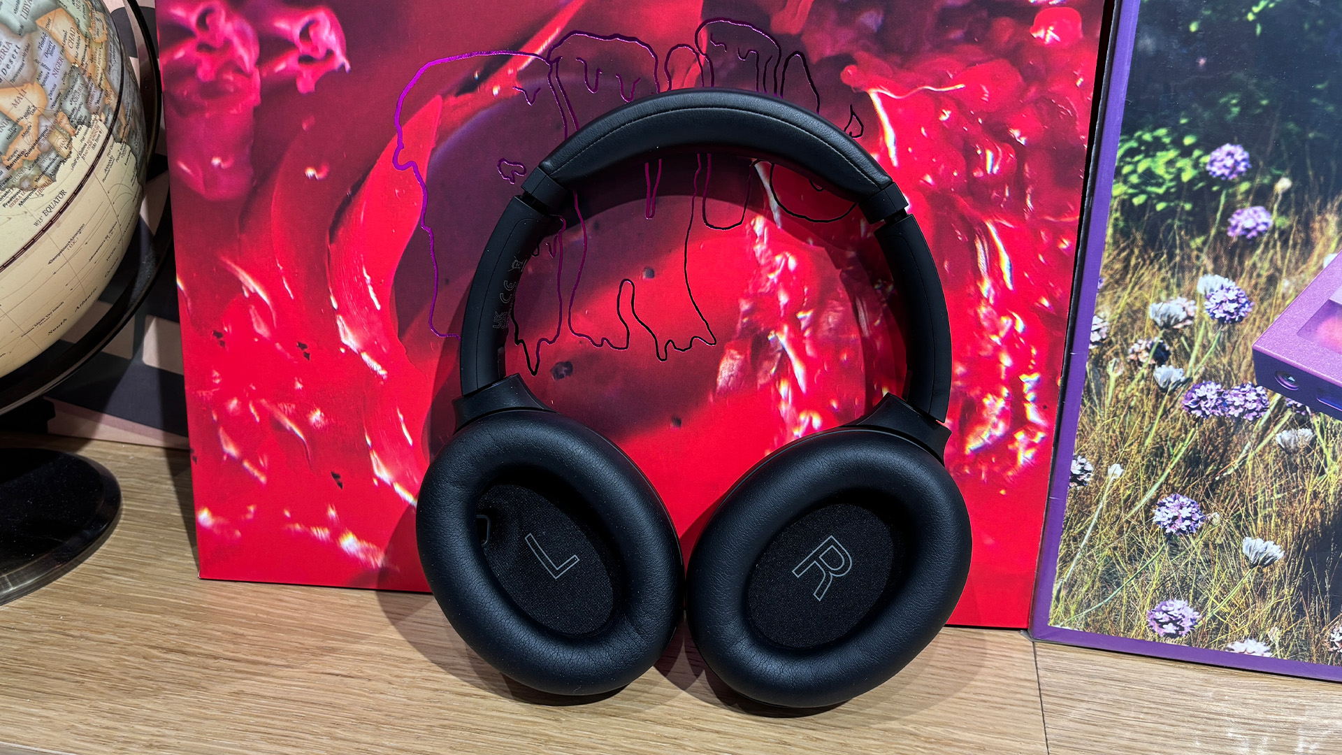 Обзор Sony WH-1000XM4C - бас глубокий, ритм цепляет картинка Наушники Sony WH-1000XM4C: тест звука и ANC | DGL.RU