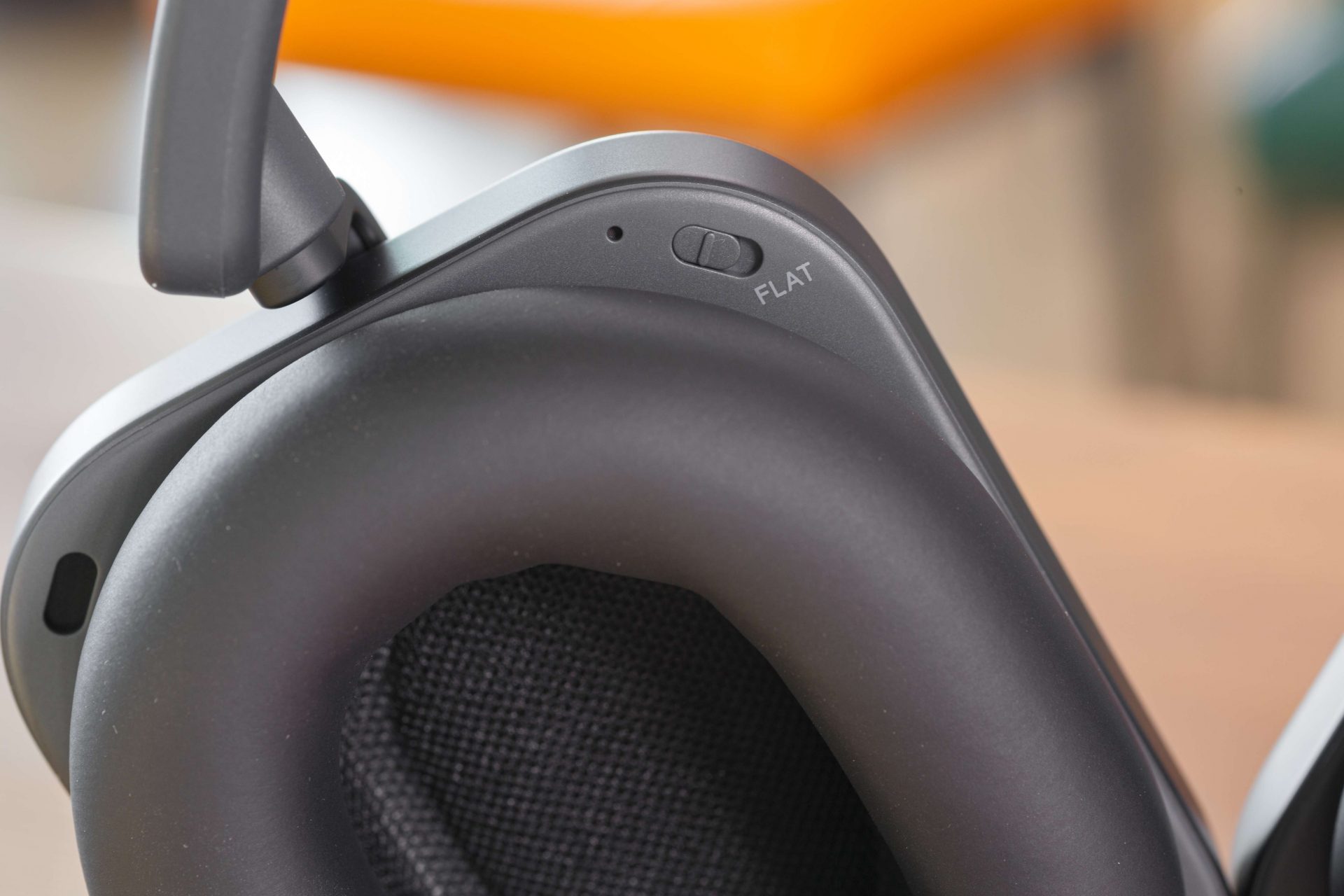 Nothing представила полноразмерные наушники Headphone (1) Pro с титановым оголовьем и драйверами xMEMS картинка Наушники Nothing Headphone (1) Pro: обзор | DGL.RU
