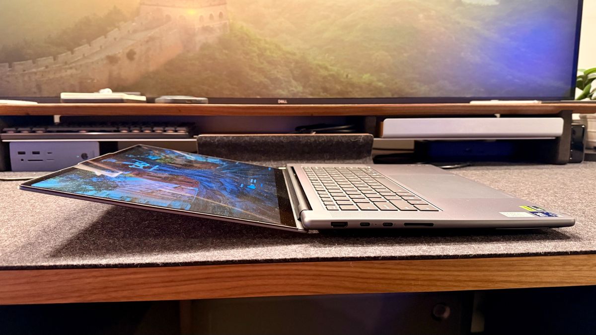 Обзор Yoga Pro 7i Gen 11 Aura Edition - OLED без компромиссов для контентмейкеров картинка Ноутбук Lenovo Yoga Pro 7i: тест OLED и RTX 5060 | DGL.RU