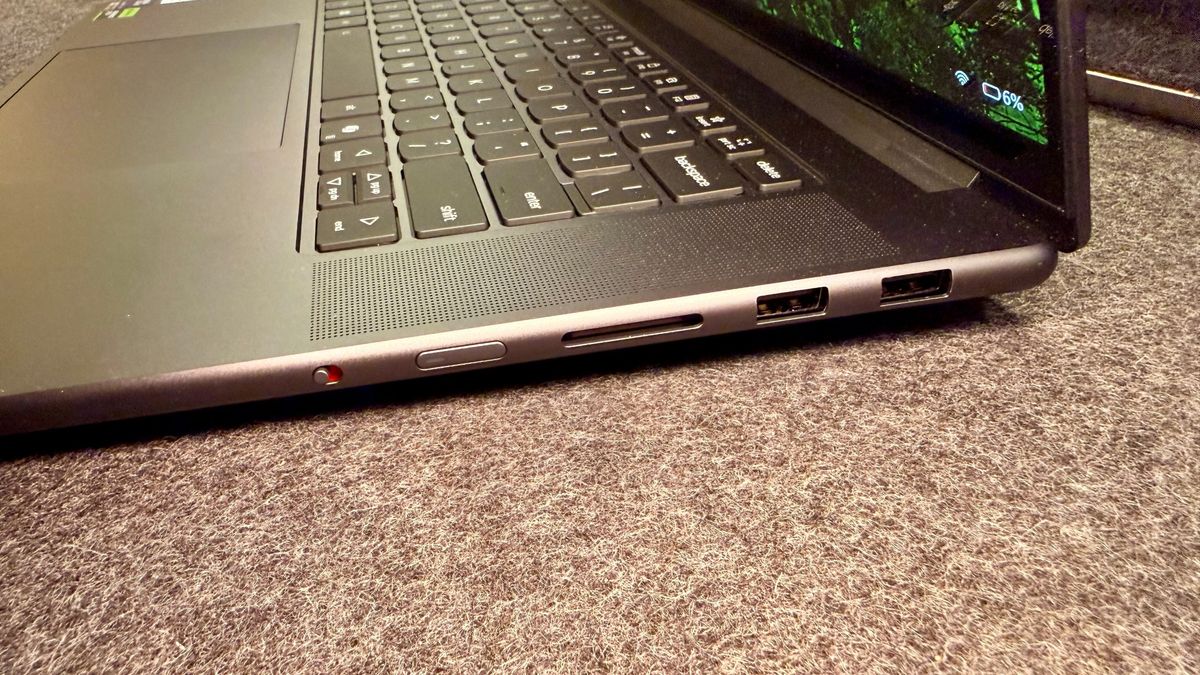 Обзор Lenovo Yoga Pro 9i Gen 11 Aura Edition - творческая студия в рюкзаке картинка Ноутбук Lenovo Yoga Pro 9i: OLED и мощь | DGL.RU