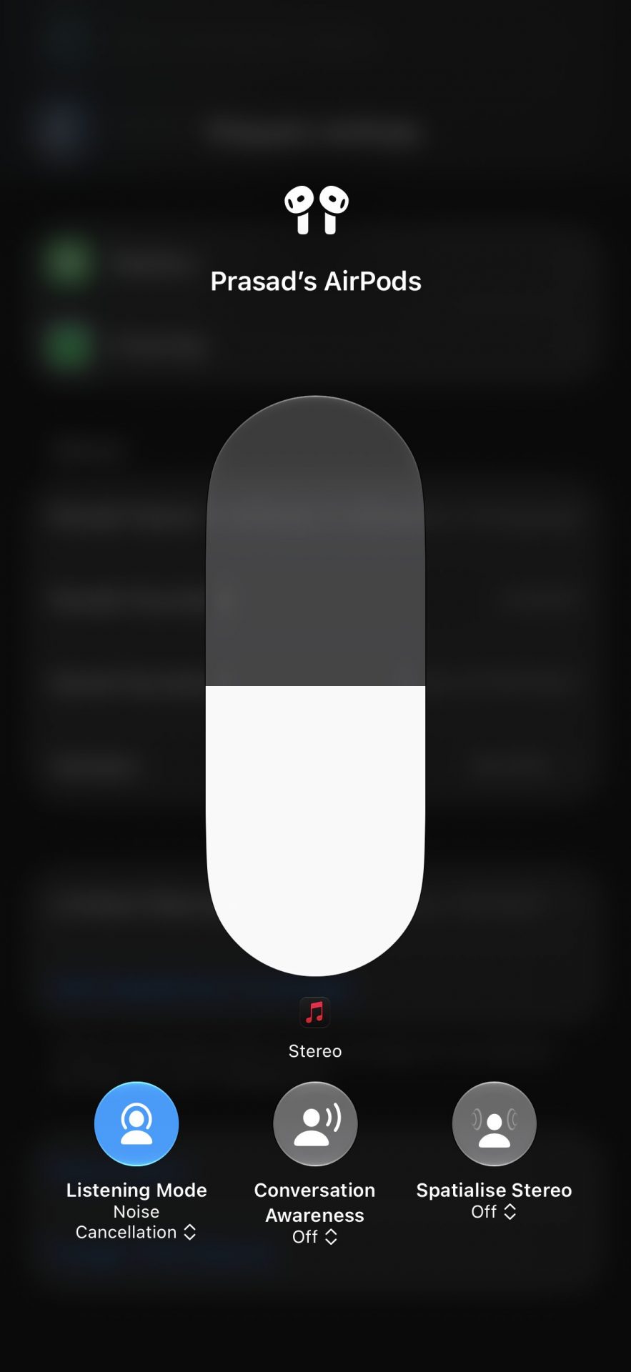 Обзор беспроводных наушников Apple AirPods 5: эволюция открытого формата картинка Наушники Apple AirPods 5: тест звука и функций | DGL.RU