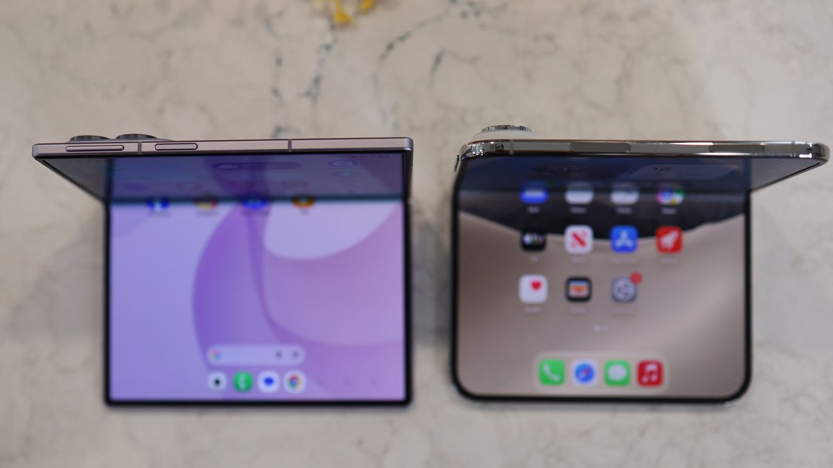 Обзор Apple iPhone Duo - ожидание того стоило картинка Обзор iPhone Duo: первый блин не комом | DGL.RU