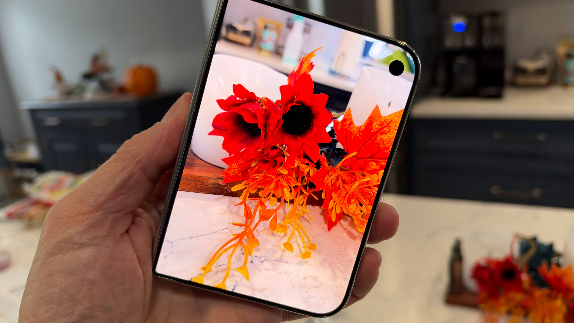 Обзор Apple iPhone Duo - ожидание того стоило картинка Обзор iPhone Duo: первый блин не комом | DGL.RU