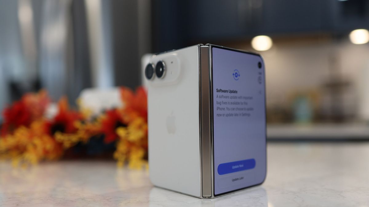 Обзор Apple iPhone Duo - ожидание того стоило картинка Обзор iPhone Duo: первый блин не комом | DGL.RU