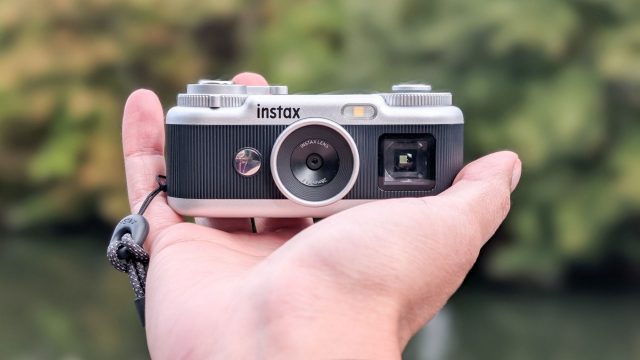 Обзор камеры Fujifilm Instax Pal 2: стоит ли брать? | DGL.RU1 Обзор камеры Fujifilm Instax Pal 2: стоит ли брать? | DGL.RU
