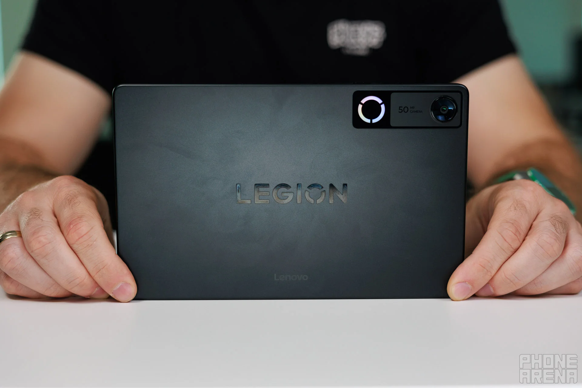 Обзор Lenovo Legion Tab Gen 5 Y700: полноценная замена консоли и ПК картинка Обзор Lenovo Legion Tab Gen 5: мощный планшет | DGL.RU