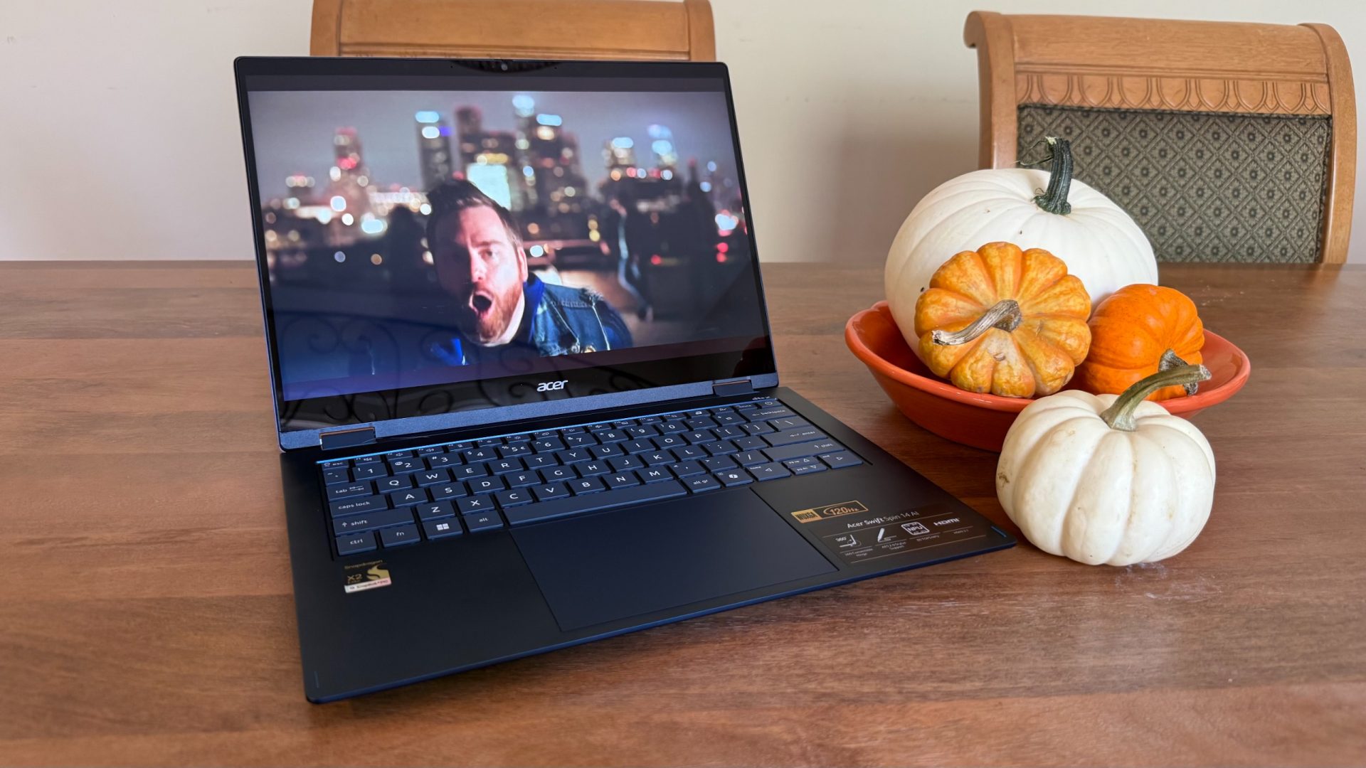 Обзор Acer Swift Spin 14 AI — мощный ноутбук с отличной батареей картинка Обзор ноутбука Acer Swift Spin 14 AI | DGL.RU