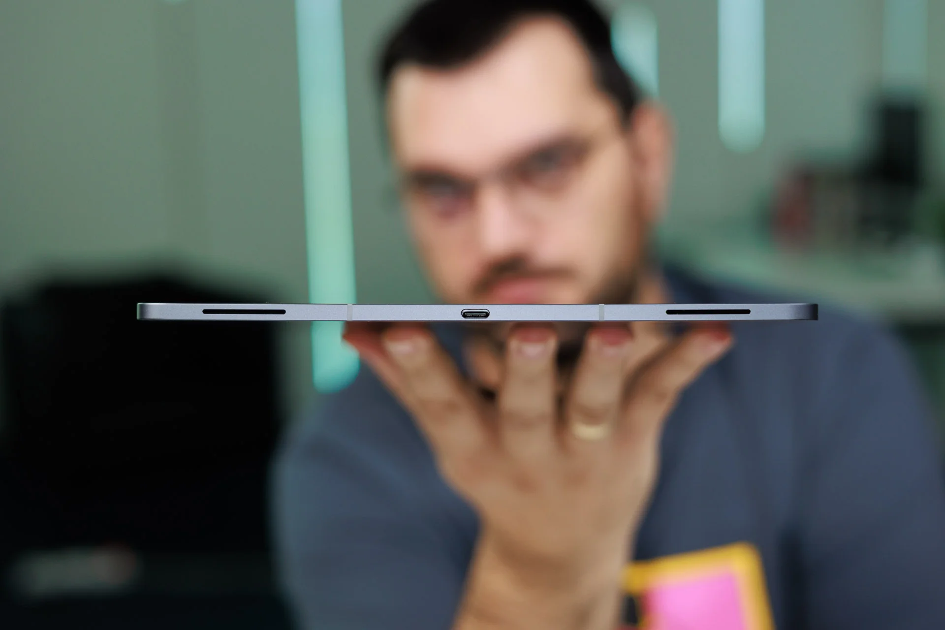 Обзор Samsung Galaxy Tab S12 Ultra: сомнительная переплата картинка Обзор Samsung Galaxy Tab S12 Ultra: без прорыва | DGL.RU