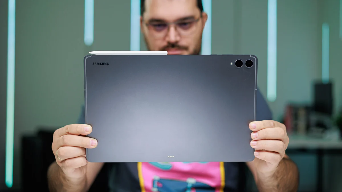 Обзор Samsung Galaxy Tab S12 Ultra: сомнительная переплата