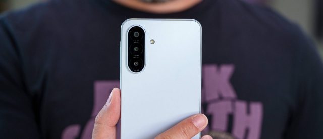Обзор смартфона Samsung Galaxy A18 4G возможности чипсета Exynos 1610 и компромиссы бюджетной линейки (1) Обзор Samsung Galaxy A18 4G: тесты и дисплей | DGL.RU