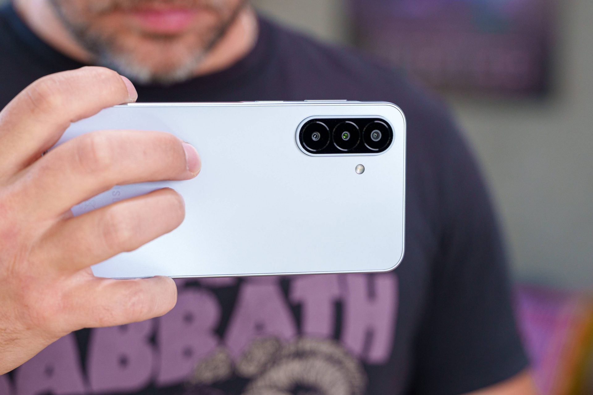 Обзор смартфона Samsung Galaxy A18 4G: возможности чипсета Exynos 1610 и компромиссы бюджетной линейки картинка Обзор Samsung Galaxy A18 4G: тесты и дисплей | DGL.RU