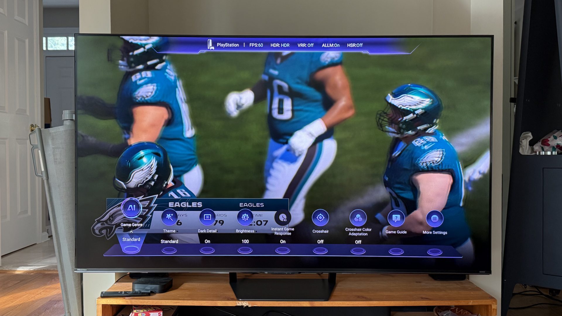 Обзор Hisense U7 - один из лучших мини-LED для фильмов и игр картинка Обзор телевизора Hisense U7: яркий Mini-LED | DGL.RU