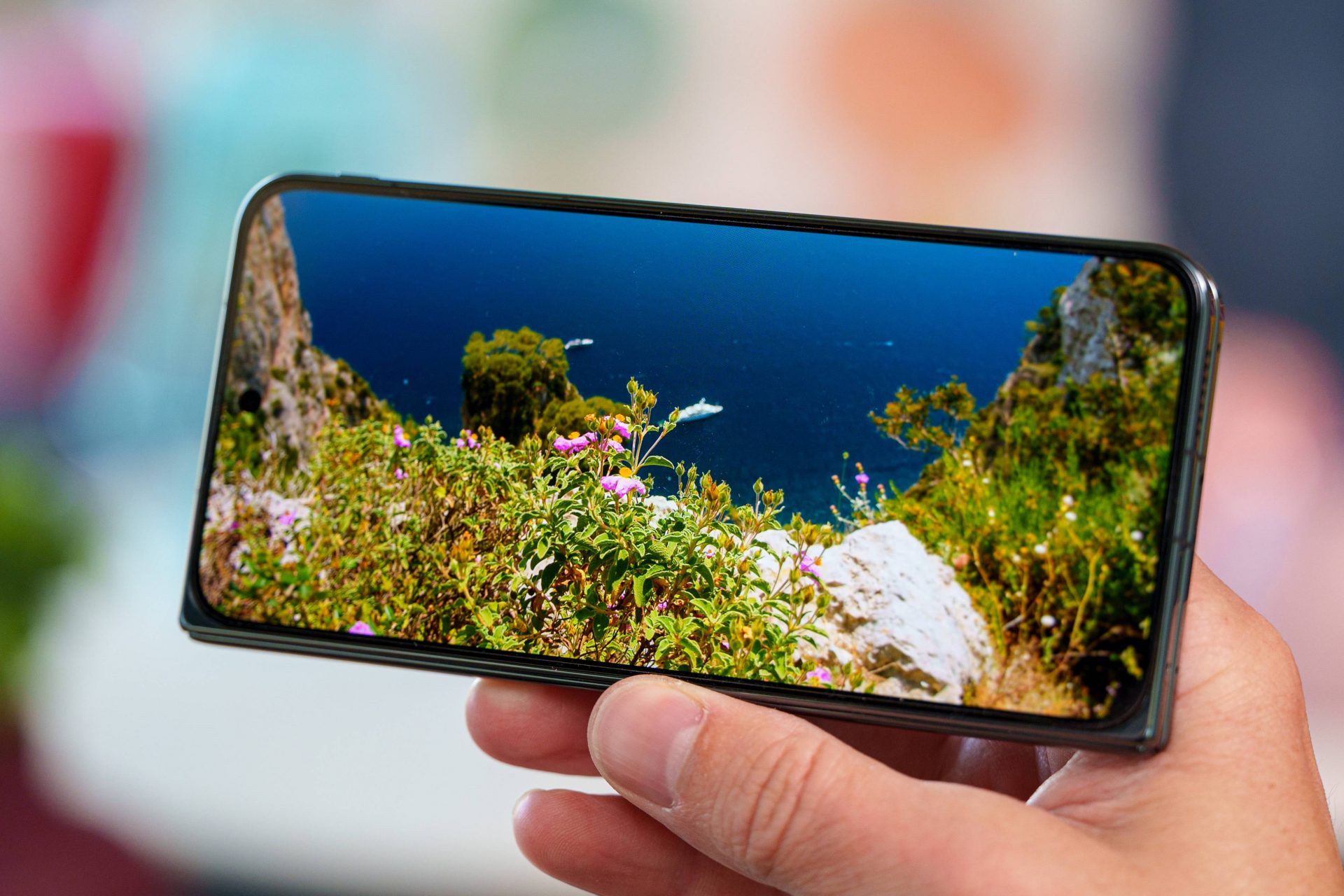 Обзор vivo X Fold6: тест камер и автономности | DGL.RU