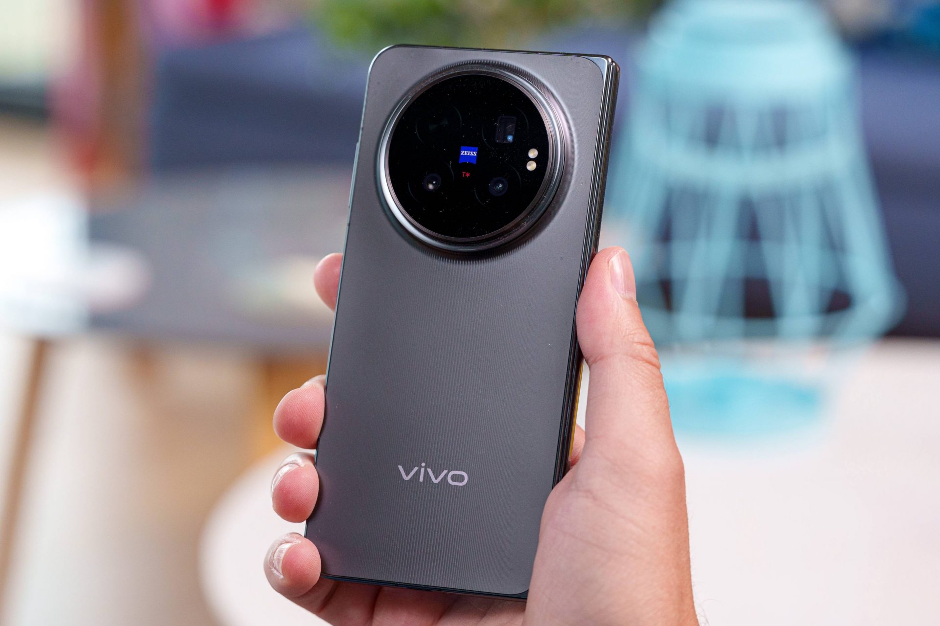 Обзор vivo X Fold6: тест камер и автономности | DGL.RU
