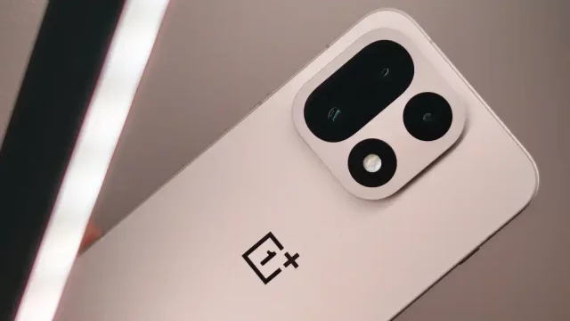 Телефоны и планшеты OnePlus получат обновление до ColorOS 17: список устройств и даты Телефоны и планшеты OnePlus получат обновление до ColorOS 17: список устройств и даты