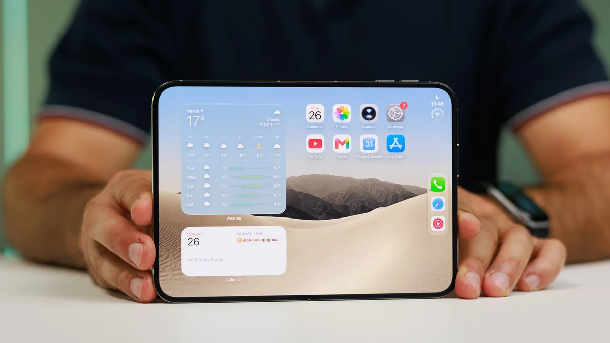 Проблемы со складным экраном iPhone Duo связали с дефектом шарнира и снижением контроля качества