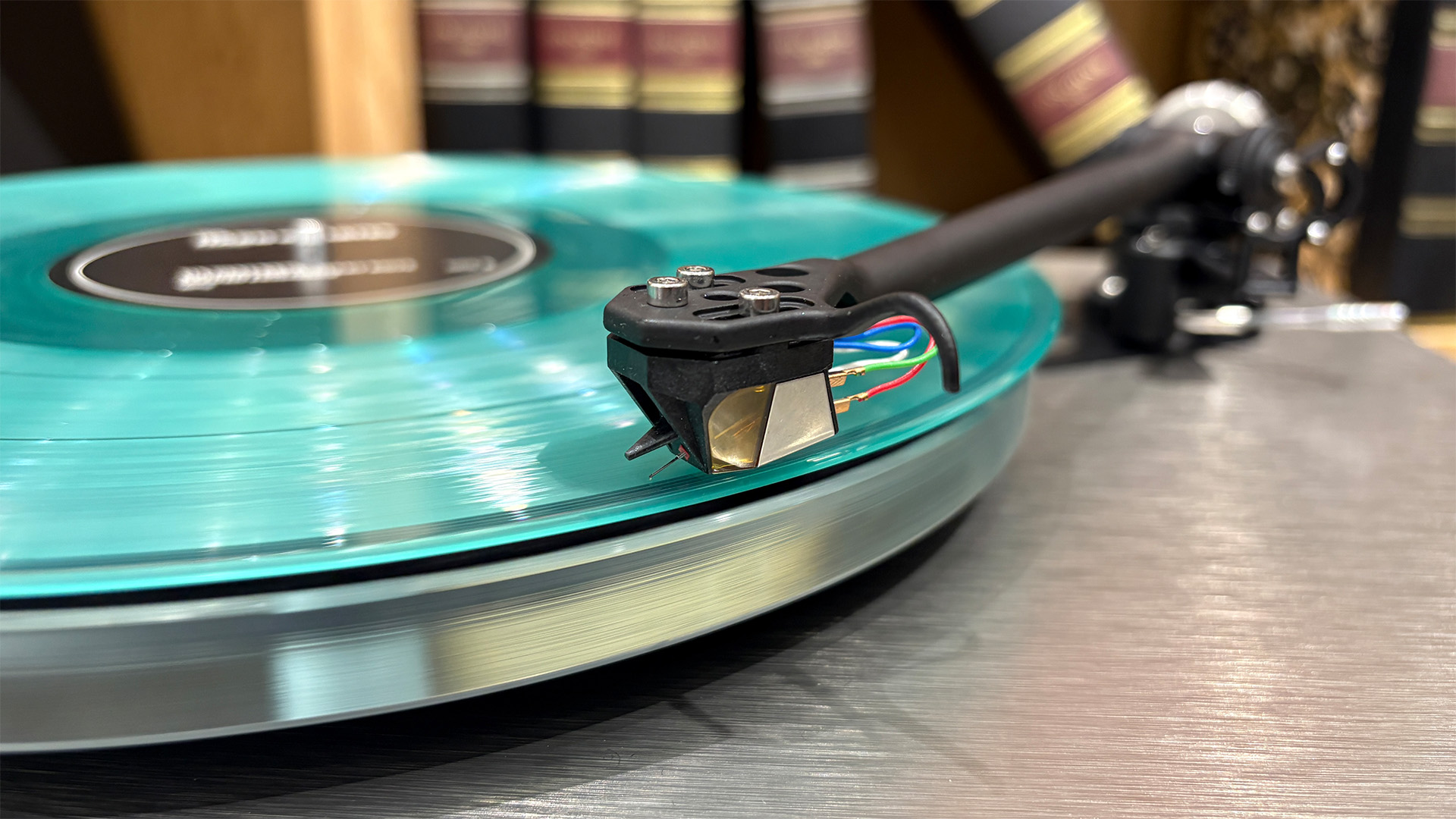 Обзор Rega Planar 6 RS Edition: я отчаянно ждала этот проигрыватель весь год картинка Проигрыватель Rega Planar 6 RS Edition: тест | DGL.RU