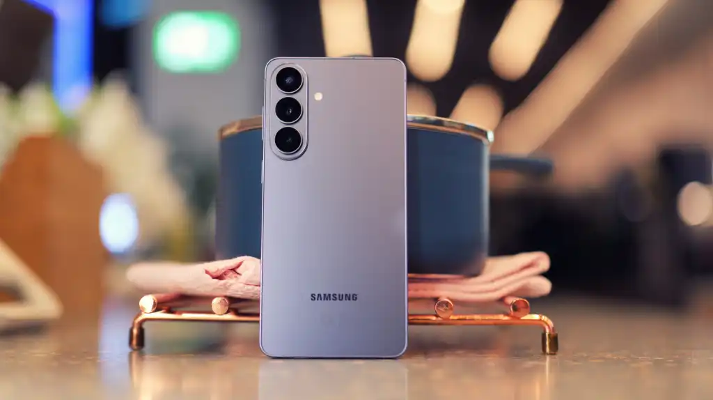 Samsung Galaxy S27+ может лишиться модуля UWB