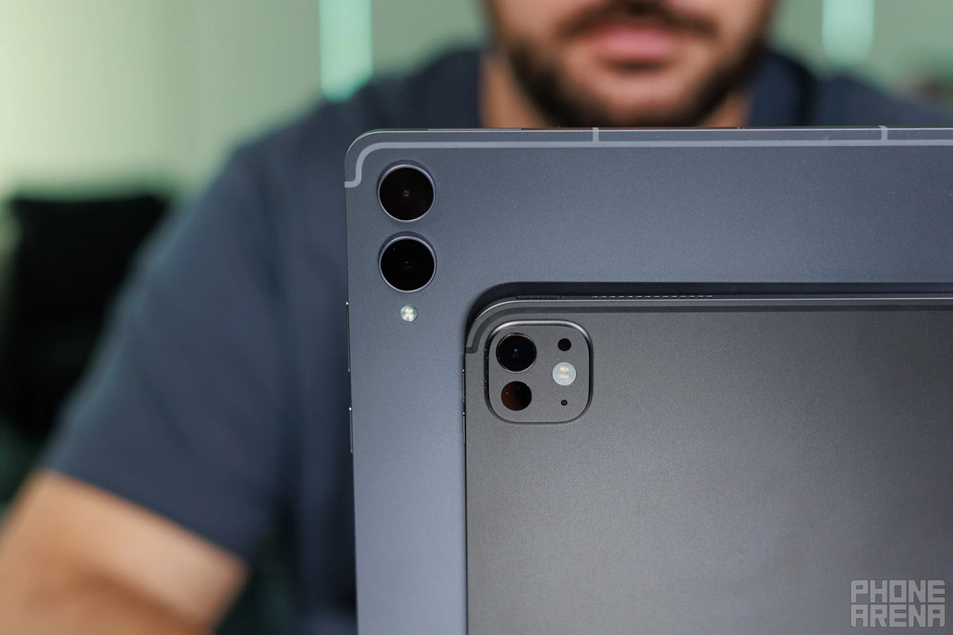 Samsung Galaxy Tab S12 Ultra против Apple iPad Pro M5 13 дюймов: что выбрать картинка Samsung Galaxy Tab S12 Ultra против iPad Pro M5 | DGL.RU