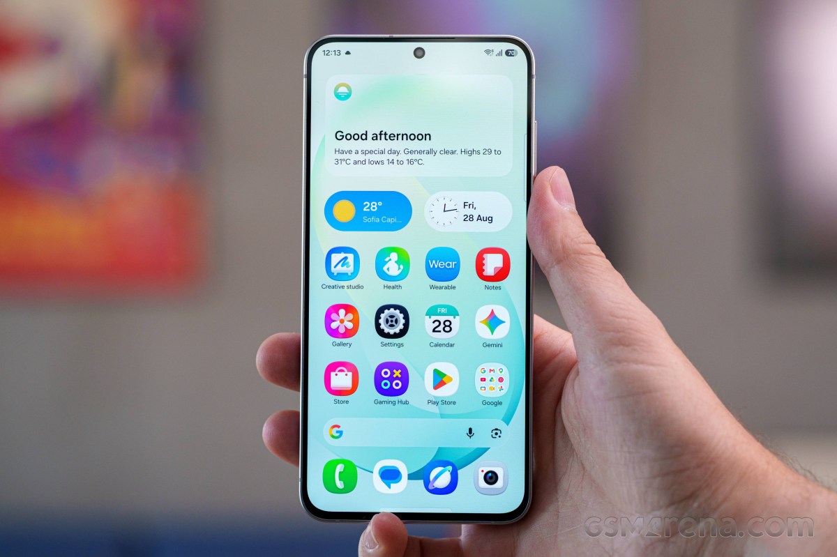 Samsung сокращает производство смартфонов на 20–30% в четвертом квартале картинка Samsung сокращает выпуск смартфонов на треть | DGL.RU