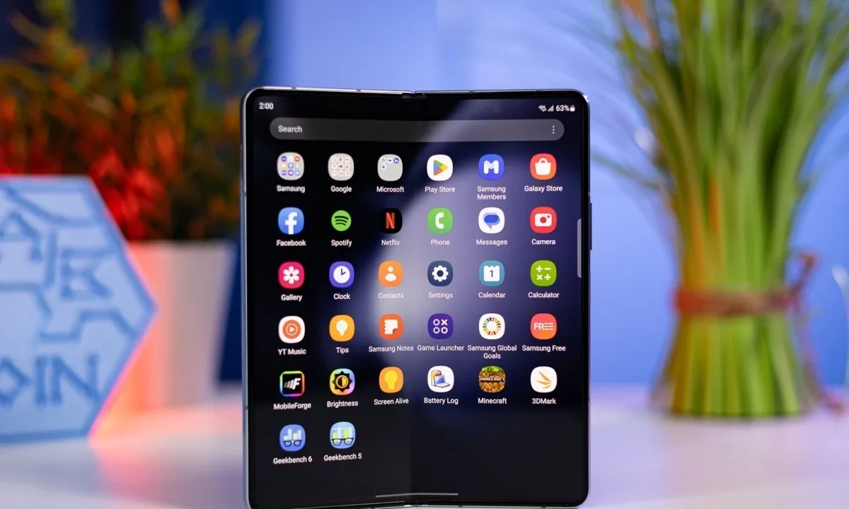 Samsung выпустила One UI 9 для линейки Galaxy S23 и расширила языковые пакеты Galaxy AI картинка Samsung Galaxy S23 получил прошивку One UI 9 | DGL.RU
