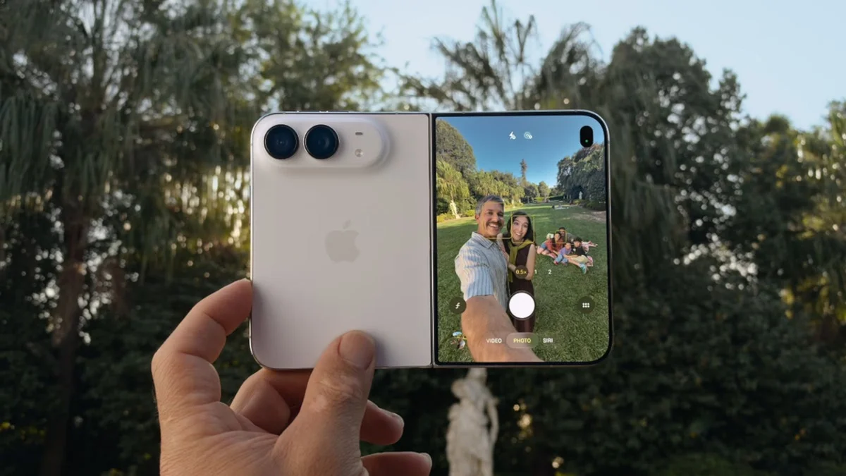 Складной смартфон Apple iPhone Duo выходит на рынок: дефицит поставок, технические характеристики и главные компромиссы