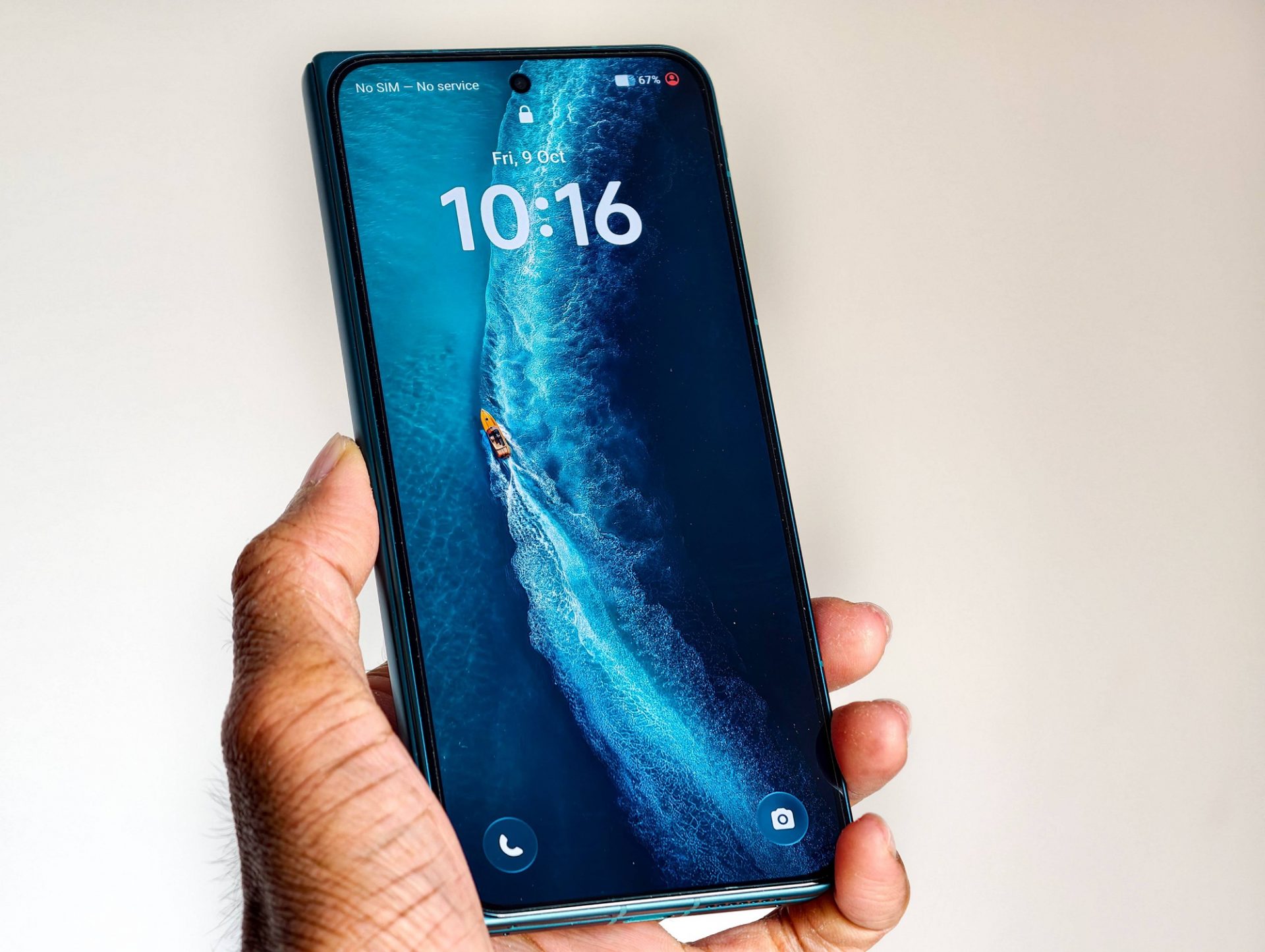 Складной смартфон vivo X Fold6 в цвете Nebula Teal: комплектация, экраны и камеры картинка Смартфон vivo X Fold6: оптика Zeiss и экраны | DGL.RU