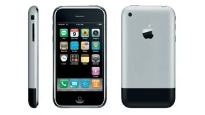 Смартфон Apple iPhone 2007 года: рождение 1 поколения легенды
