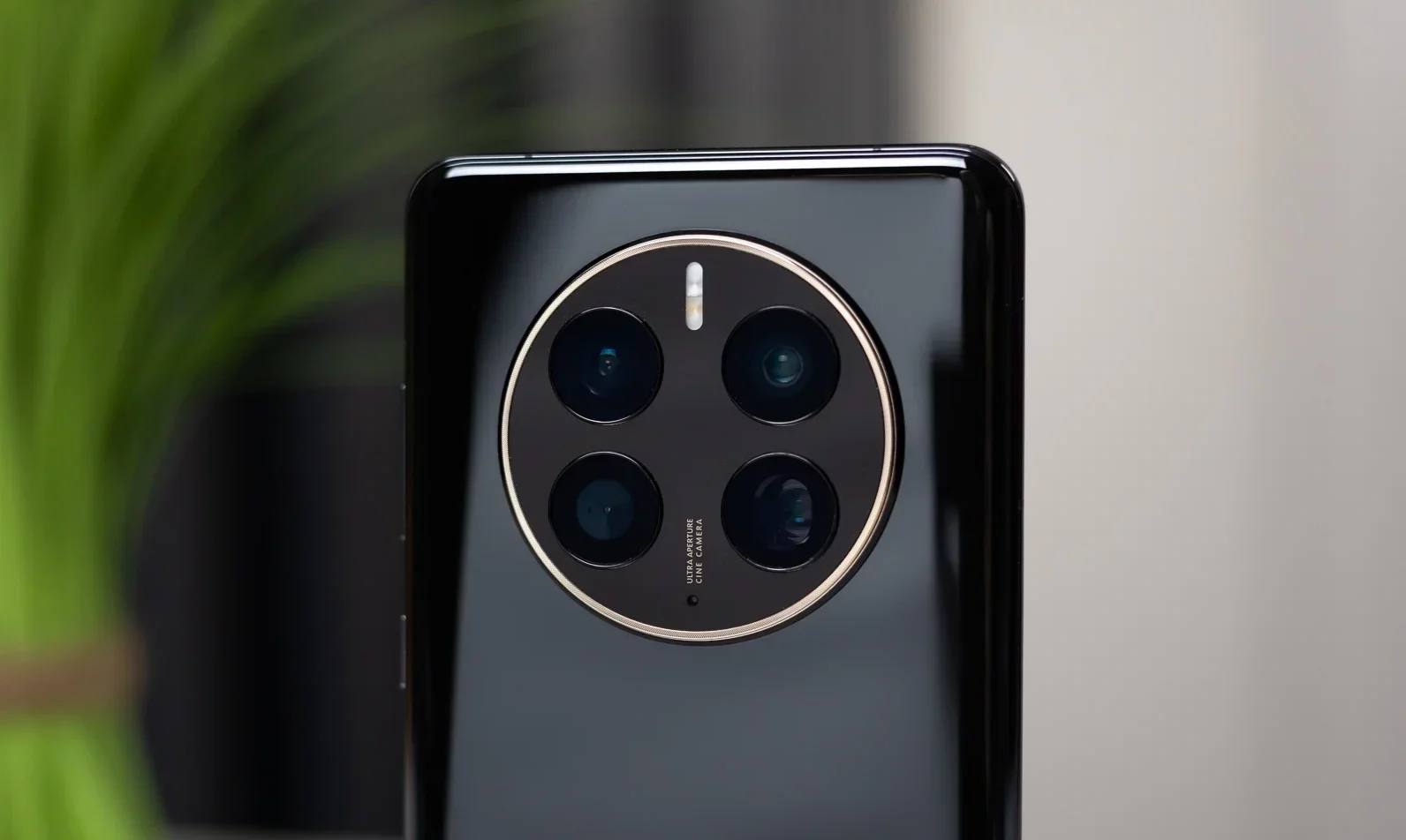 Обновление Halide Mark III открывает доступ к важной функции камеры iPhone 18 Pro картинка Смартфон iPhone 18 Pro: фишки диафрагмы | DGL.RU