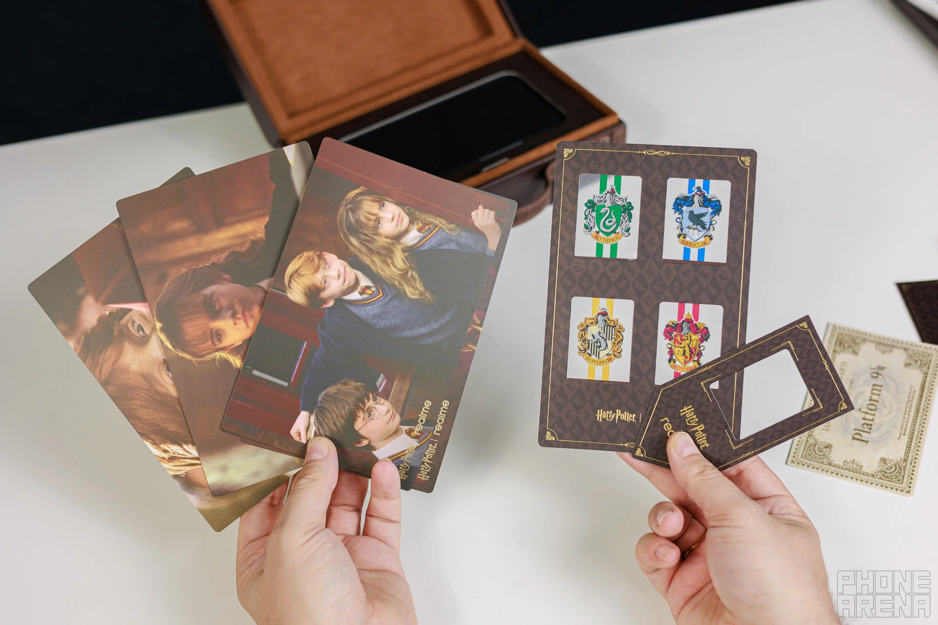Обзор Realme 16 Pro Harry Potter Edition - лучший для поклонников Гарри Поттера картинка Смартфон Realme 16 Pro Harry Potter Edition | DGL.RU