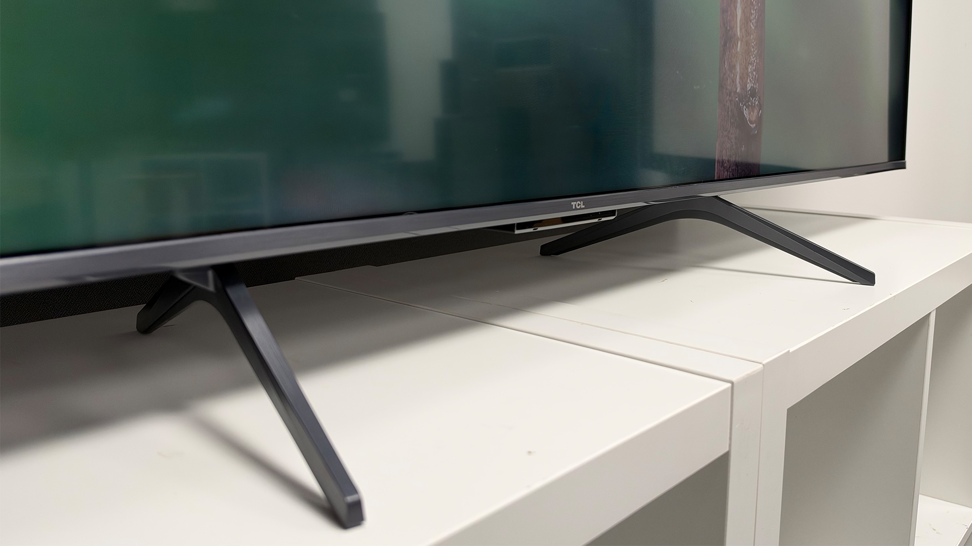 Обзор TCL P8L (65P8L-UK) - главная находка из линейки TCL 2026 года картинка Телевизор TCL P8L: обзор Mini LED-модели | DGL.RU