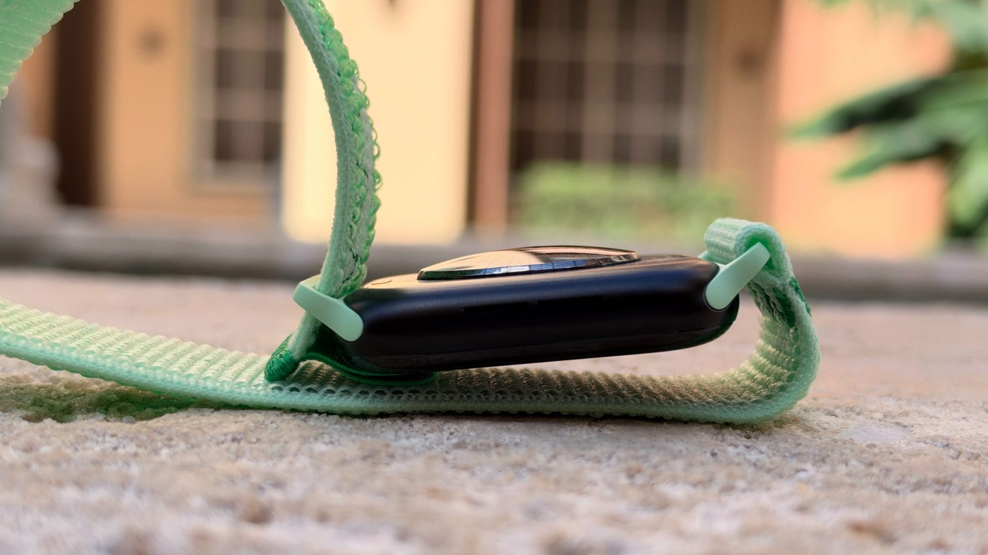 Обзор Apple Watch Series 12 — лучшая версия за последние годы картинка Умные часы Apple Watch Series 12: обзор и тест | DGL.RU