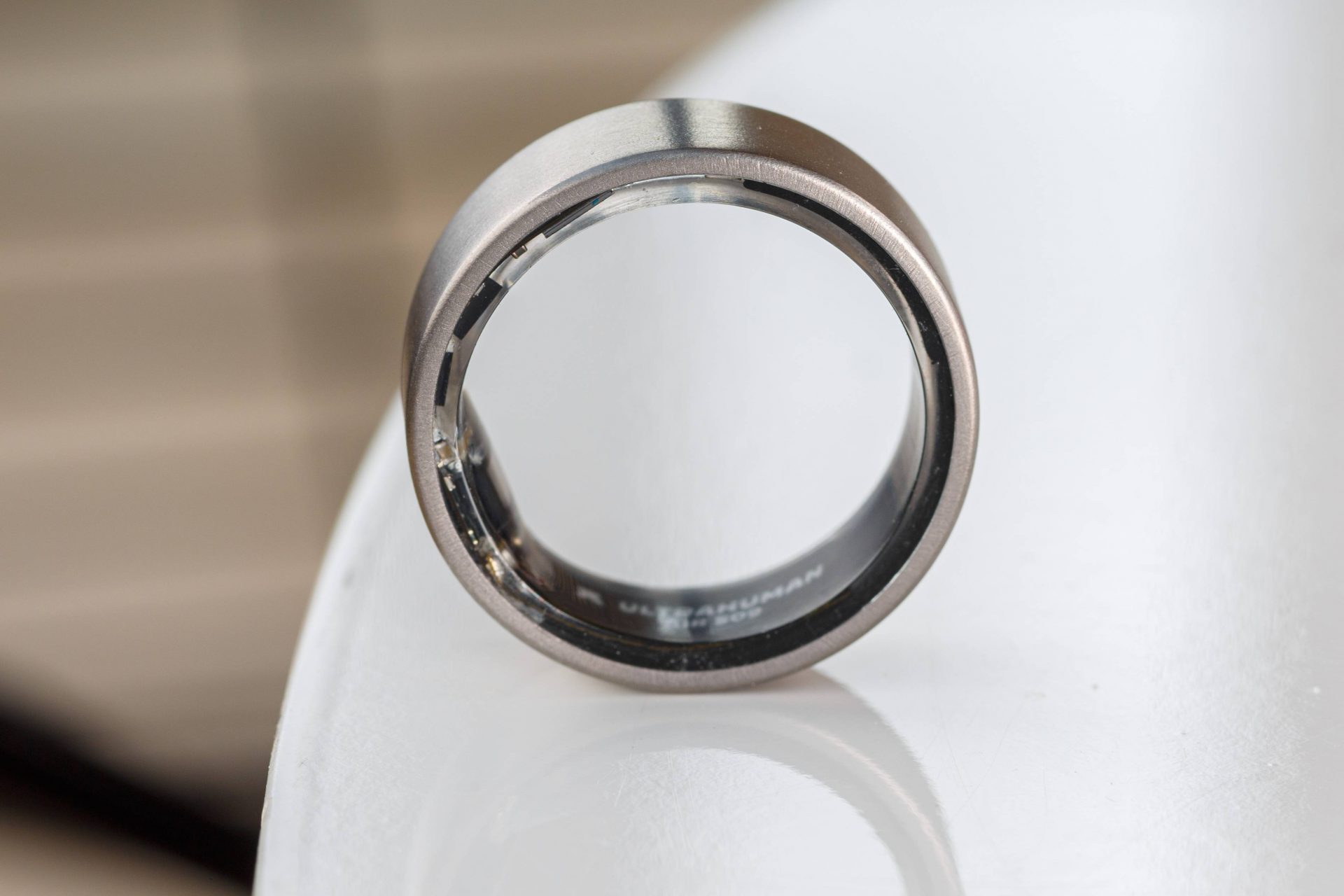 Умные кольца Ultrahuman Ring Air и Ring Pro получили функцию проверки сердечного ритма по запросу