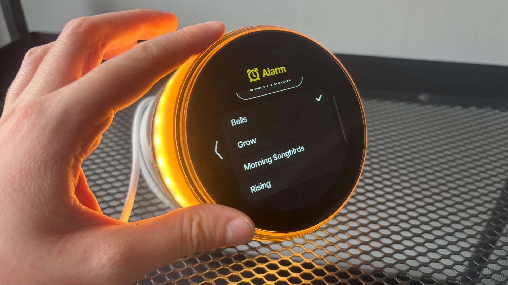 Обзор Dreamie Bedside Sleep Assistant — помог избавиться от привычки, мешающей спать
