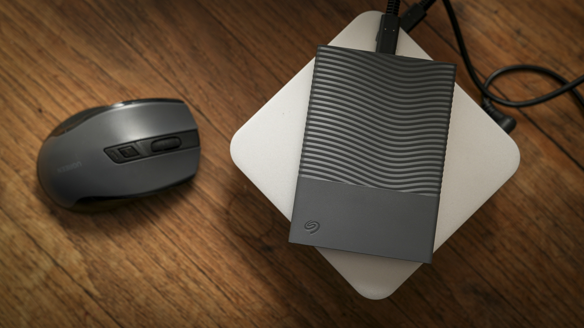 Обзор Seagate One Touch 4TB - впечатляющая скорость передачи данных для HDD картинка Внешний диск Seagate One Touch 4 ТБ: тест и обзор | DGL.RU